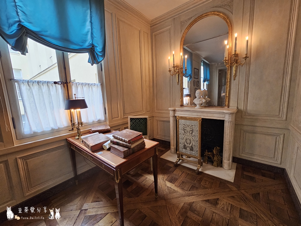 hotel de la marine 17