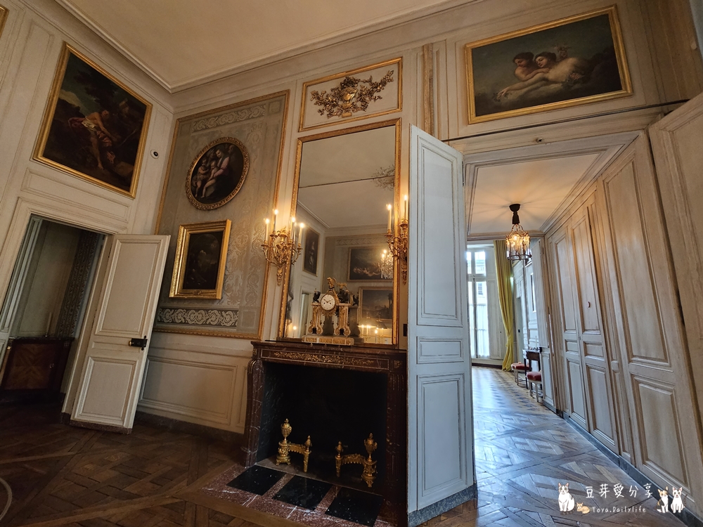 hotel de la marine 21