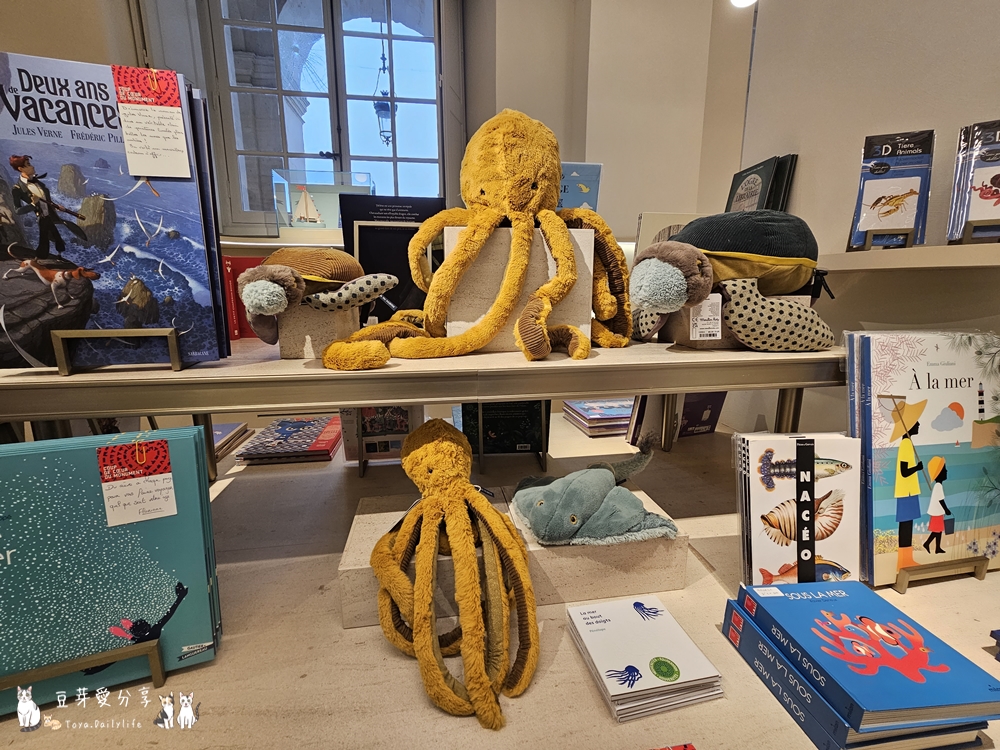 hotel de la marine 81