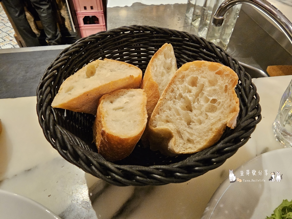 Comptoir de la Gastronomie|鴨肝餃子 煎鴨肝 ‧ 精緻又好吃的法式餐廳 🌱豆芽出國趣法國 9 Comptoir de la Gastronomie 9