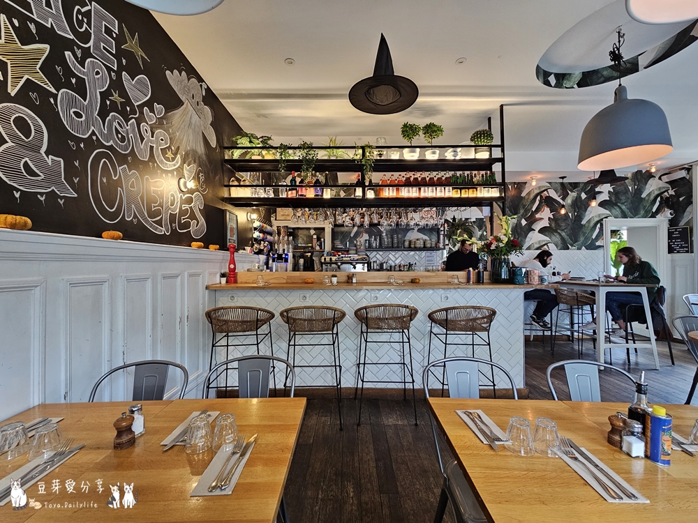 La Place|巴黎凡爾賽宮附近的法式薄餅和可麗餅專賣店 🌱豆芽出國趣法國 3 La Place 4