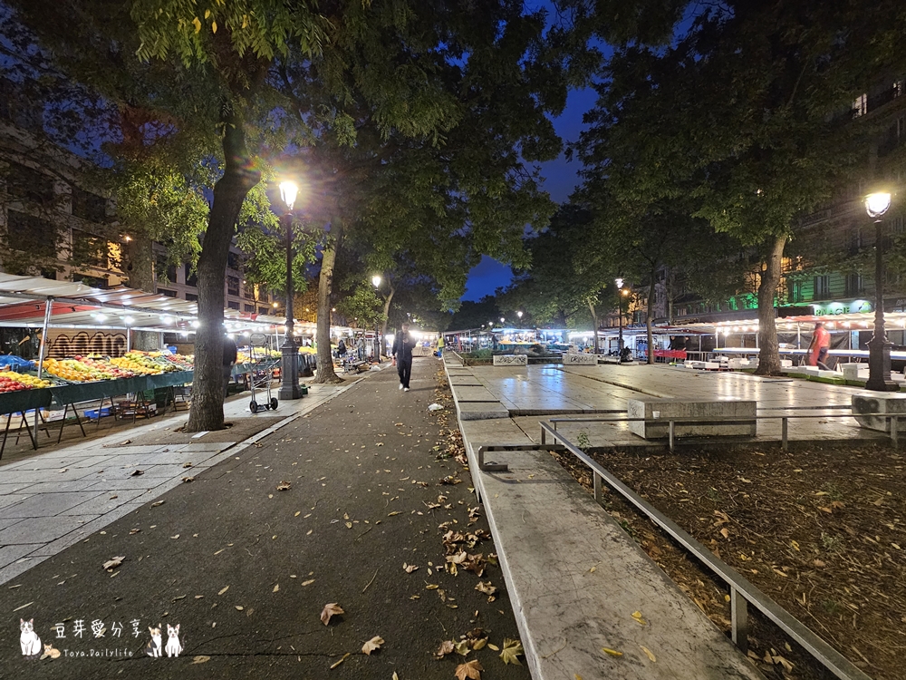 巴士底市集 Marché Bastille|巴黎瑪黑區的露天市集 ‧ 有得吃有得玩有得逛 🌱豆芽出國趣法國 2 Marche Bastille 1