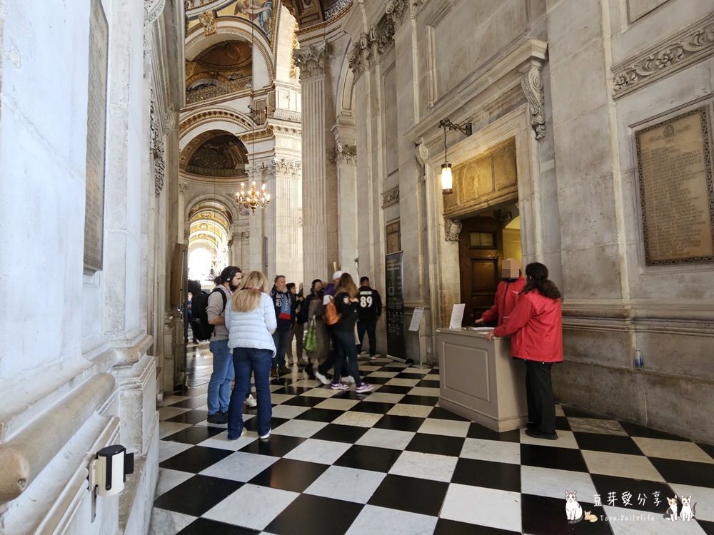 聖保羅大教堂 St. Paul's Cathedral|世界上第二大的圓頂教堂 ‧ 登上圓頂俯瞰倫敦市景 🌱豆芽出國趣英國 62 St Pauls Cathedral 129