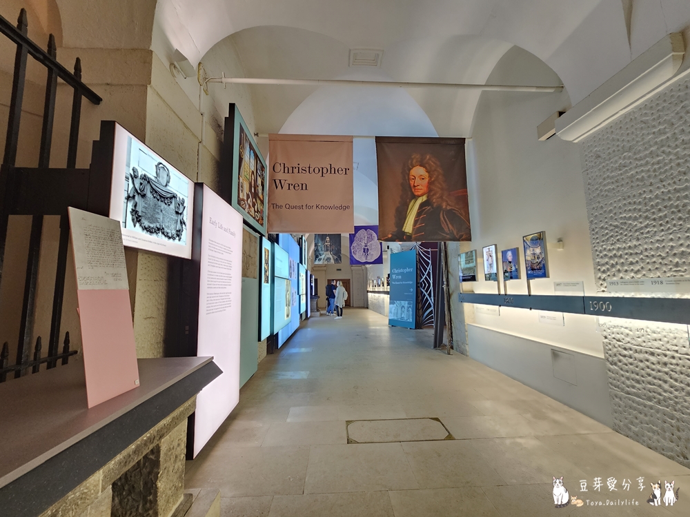 聖保羅大教堂 St. Paul's Cathedral|世界上第二大的圓頂教堂 ‧ 登上圓頂俯瞰倫敦市景 🌱豆芽出國趣英國 100 St Pauls Cathedral 134