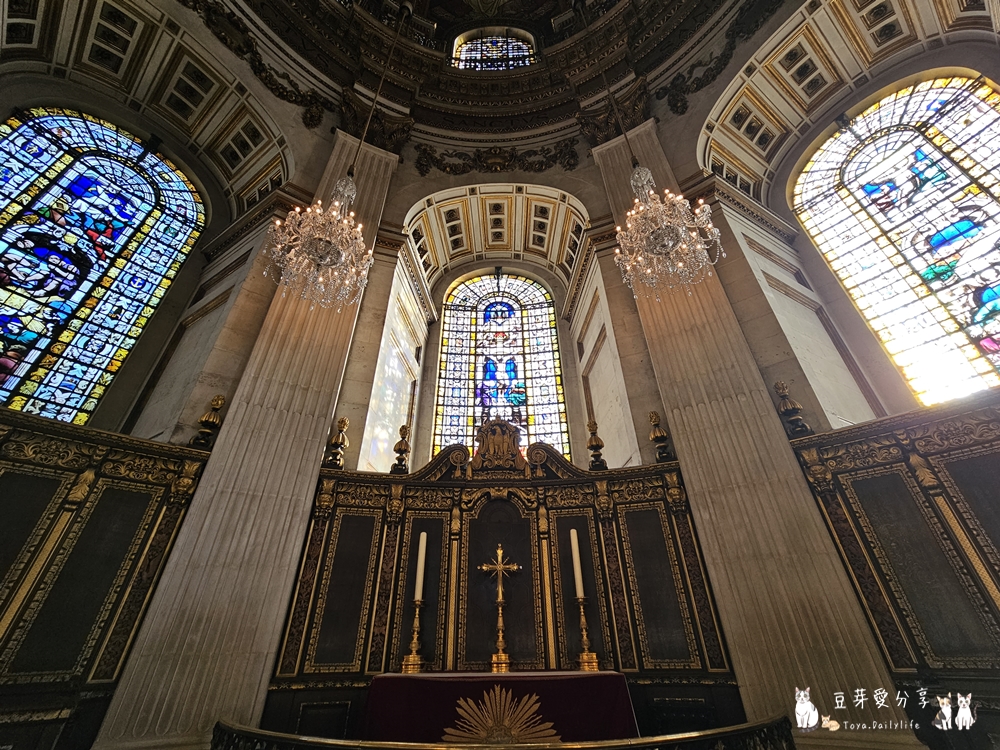 聖保羅大教堂 St. Paul's Cathedral|世界上第二大的圓頂教堂 ‧ 登上圓頂俯瞰倫敦市景 🌱豆芽出國趣英國 59 St Pauls Cathedral 79