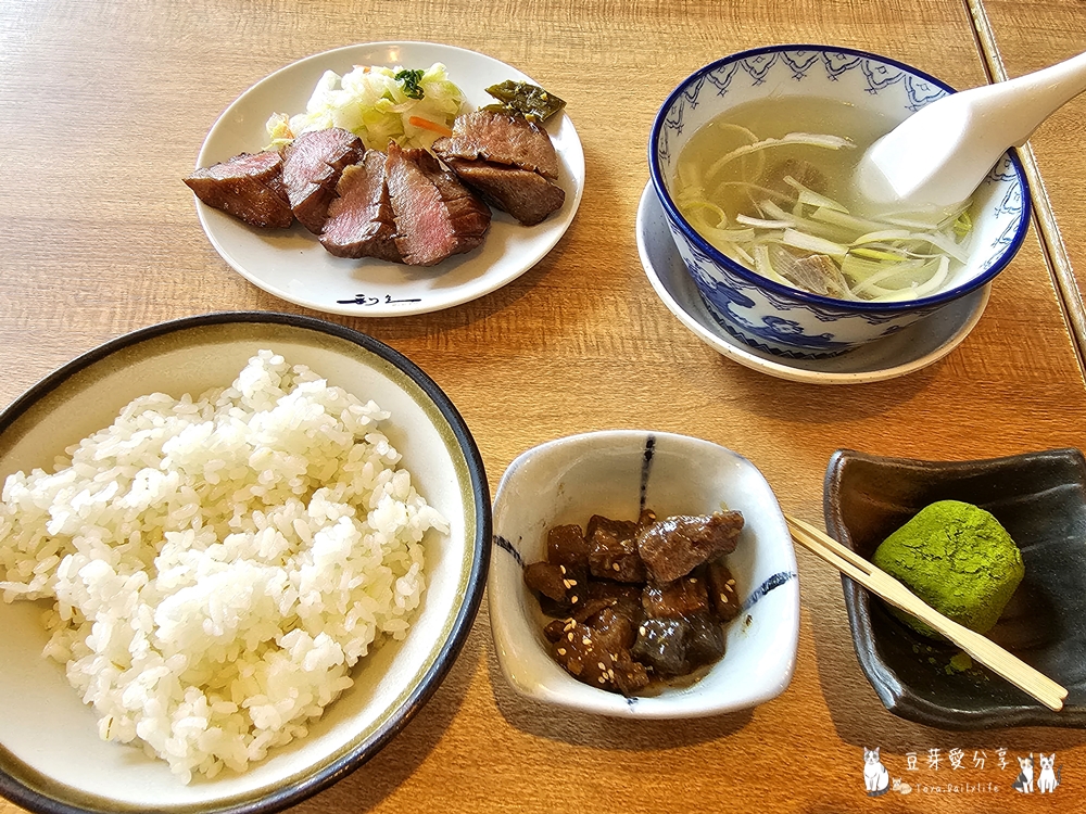 利久牛舌 天空樹店|Q彈脆口鮮甜多汁的鹽味碳烤牛舌 ‧ 極厚牛舌好好吃 🌱豆芽出國趣日本 26 rikyu gyutan 22