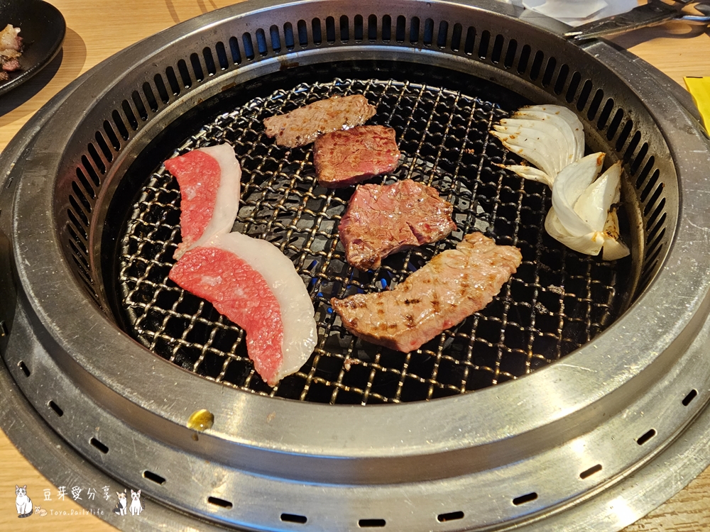 肉屋橫丁 秋葉原店|位於東京秋葉原的和牛吃到飽燒肉 🌱豆芽出國趣日本 29 Nikuya Yokocho Akihabara 25