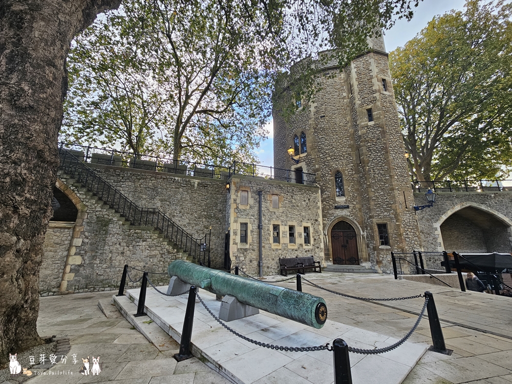 Tower of London 53