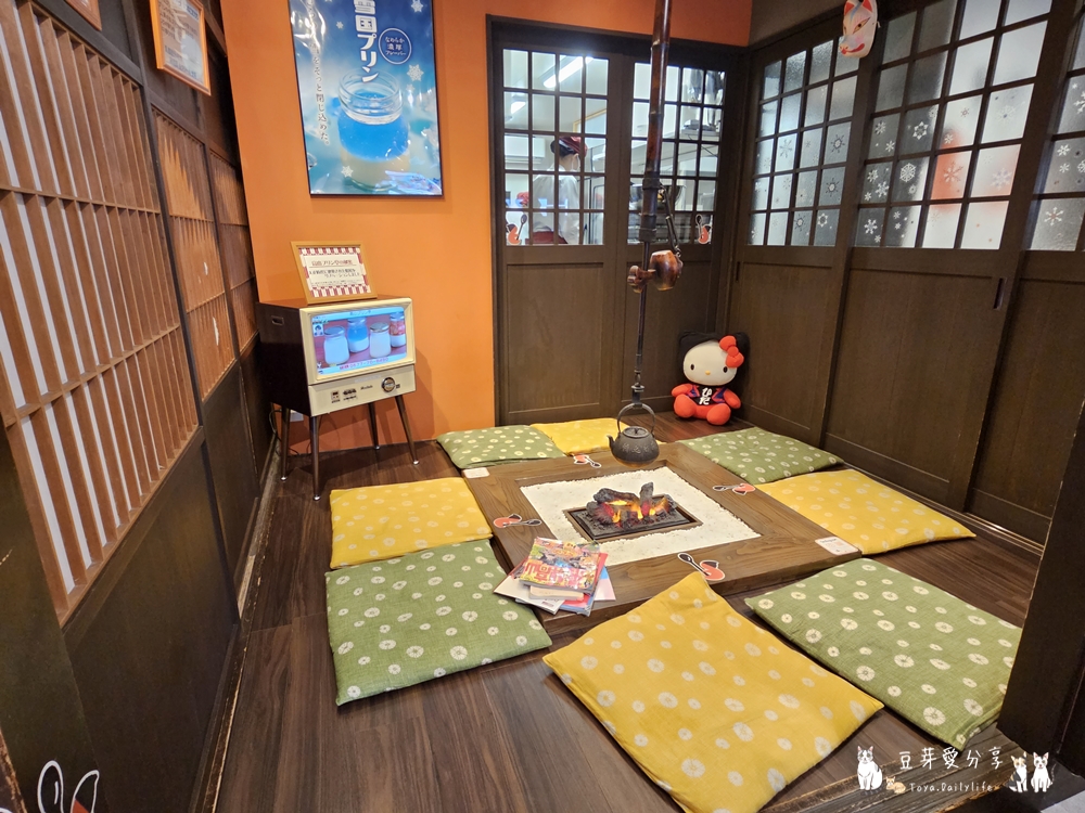 高山布丁亭|使用飛騨牛乳及高品質原料製成的淡藍色晶瑩剔透雪國布丁 🌱豆芽出國趣日本 15 takayama pudding 6