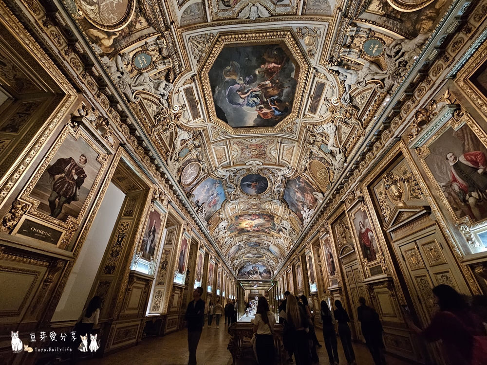 Louvre 53