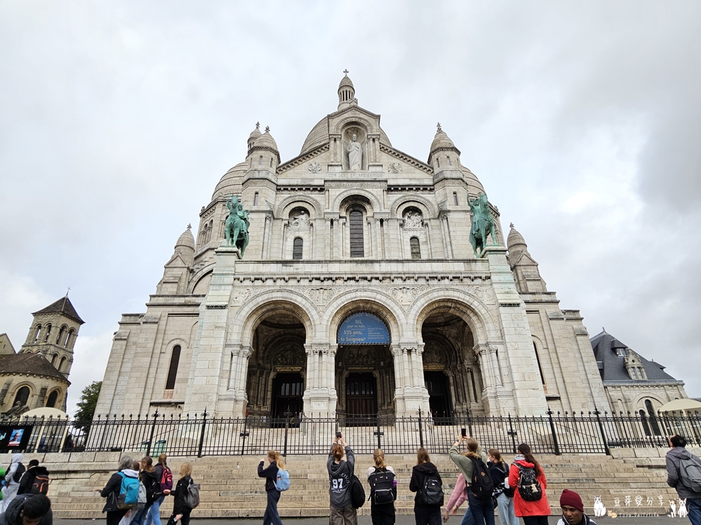 montmartre 25