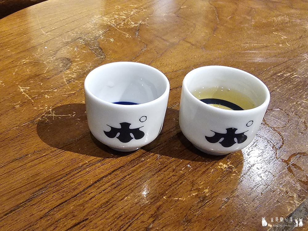 ぽんしゅ館 新潟驛店 唎酒番所|新潟車站內高達111種的清酒自動販賣機 ‧ 以銅板價品嘗新潟美酒 🌱豆芽出國趣日本 33 Ponshukan Kikizake Bansho 24