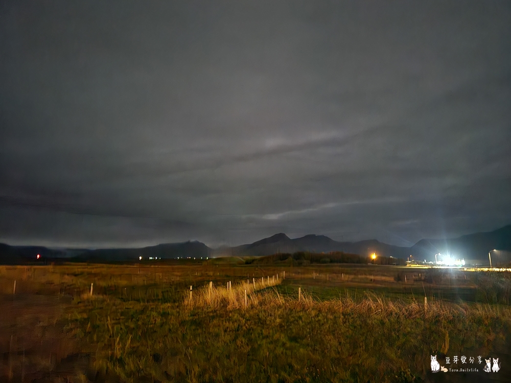 冰島自駕環島Day5|藍冰洞 ‧ 蝙蝠山 ‧ 赫本住宿 🌱豆芽出國趣冰島 33 2023 iceland day5 1