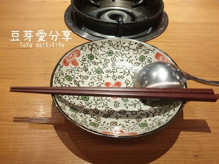 《豆芽愛吃在台中》一個人也可以吃燒酒鍋、麻油鍋「湯棧 - 公益店」 4 pic pimg tw toyadailylife 1605014225 2402330229 g jpg